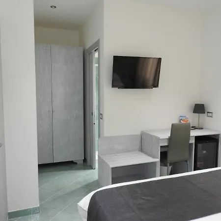 酒店 Corallo Circeo 圣费利切-奇尔切奥