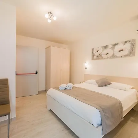 Hotel Corallo Circeo 2*