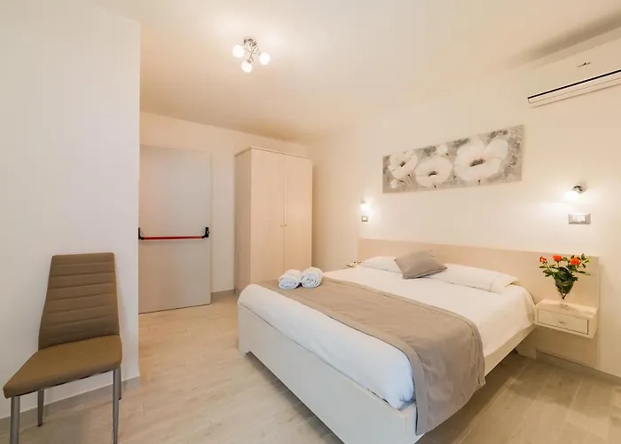 호텔 Corallo Circeo 2*