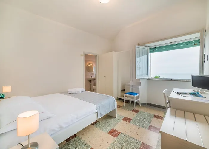 Corallo Circeo 산펠리체치르체오