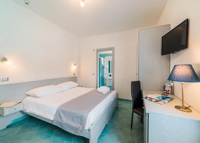 Corallo Circeo 산펠리체치르체오